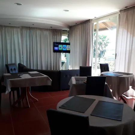 Aurora Hotel Ovile Sant'Andre